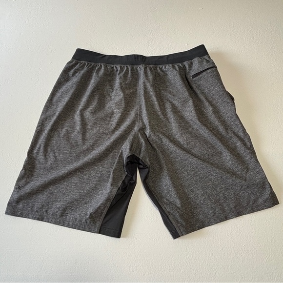 Lululemon THE Shorts Linerless Heathered Grey Running Workout Shorts - Picture 6 of 7